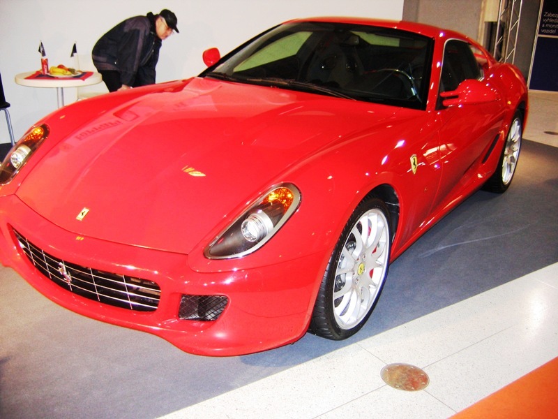 ferrari01.JPG